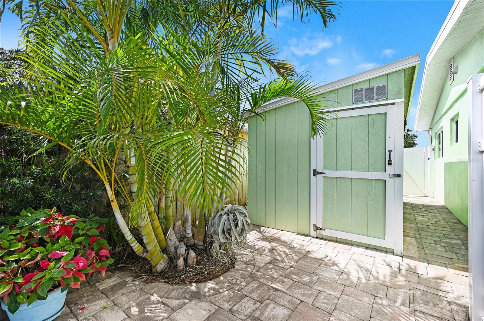 231 OCEAN BLVD, SATELLITE BEACH, FL, 32937