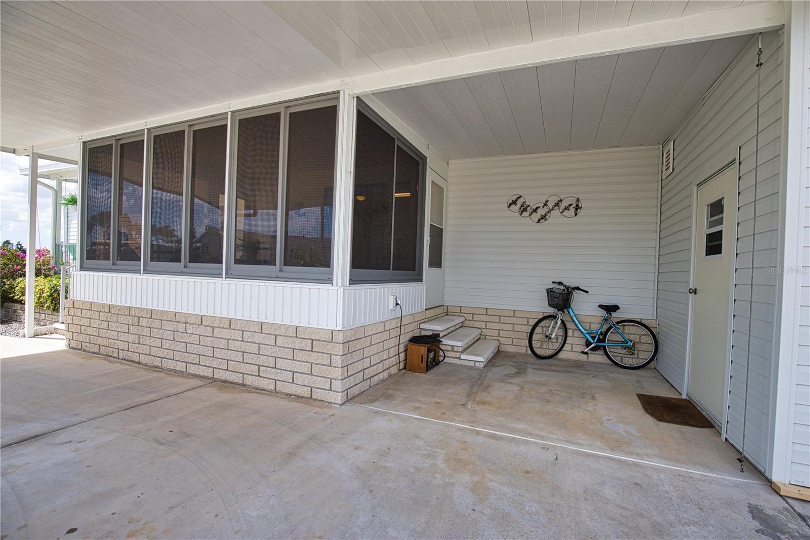 757 LAKESIDE DR, NORTH PORT, FL, 34287