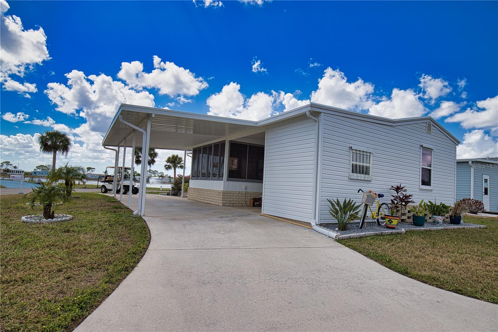 757 LAKESIDE DR, NORTH PORT, FL, 34287