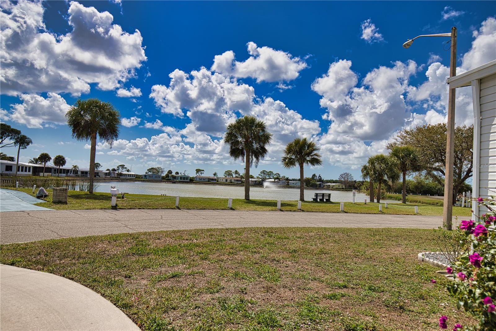 757 LAKESIDE DR, NORTH PORT, FL, 34287