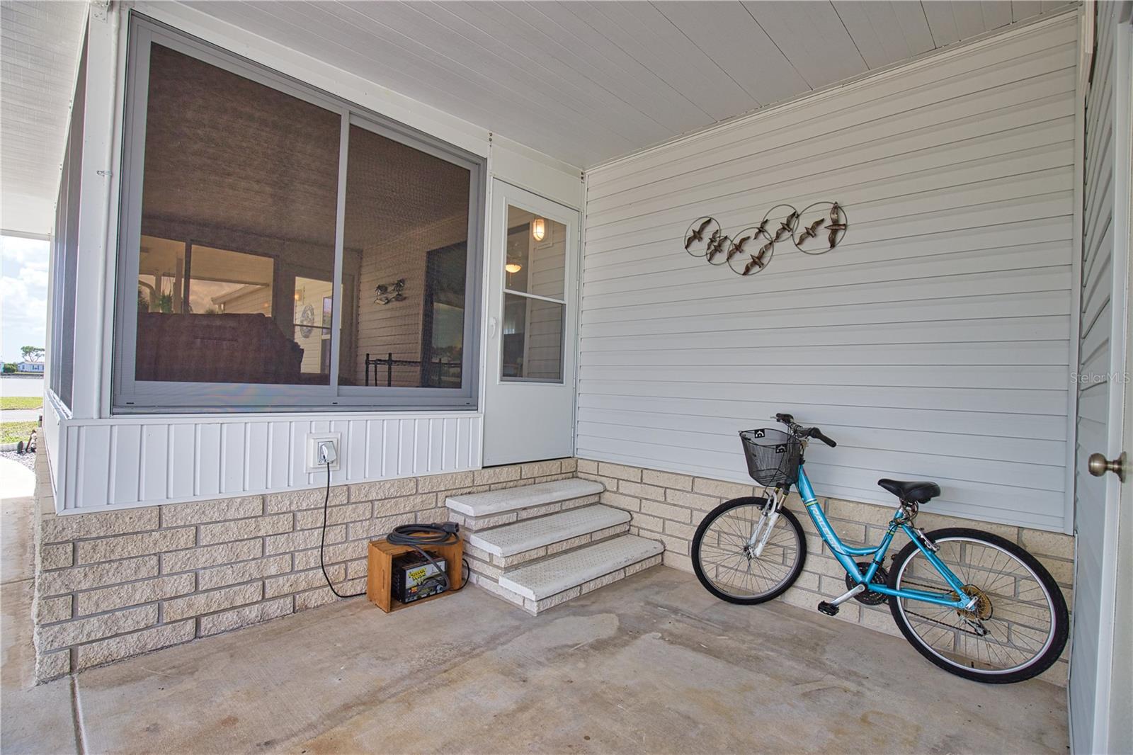 757 LAKESIDE DR, NORTH PORT, FL, 34287