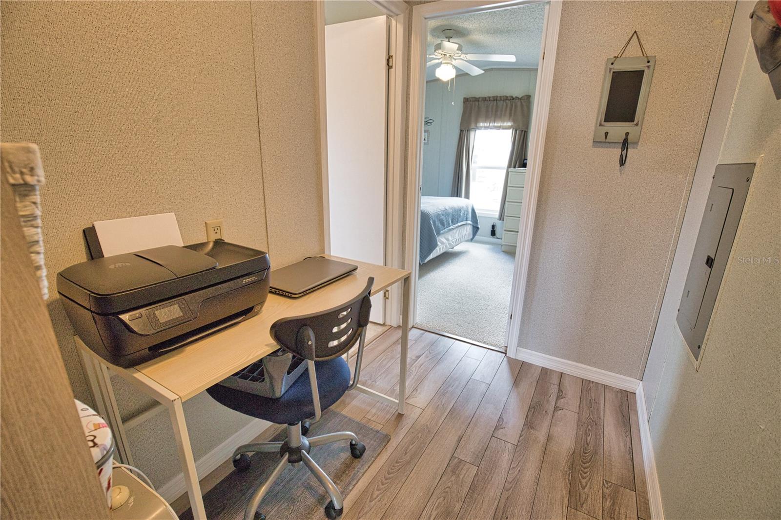 757 LAKESIDE DR, NORTH PORT, FL, 34287