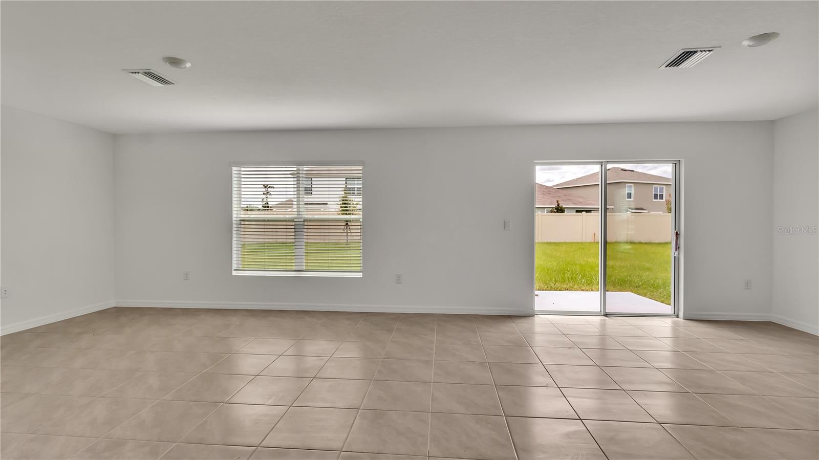 16651 MOSAIC OAR DR, WIMAUMA, FL, 33598