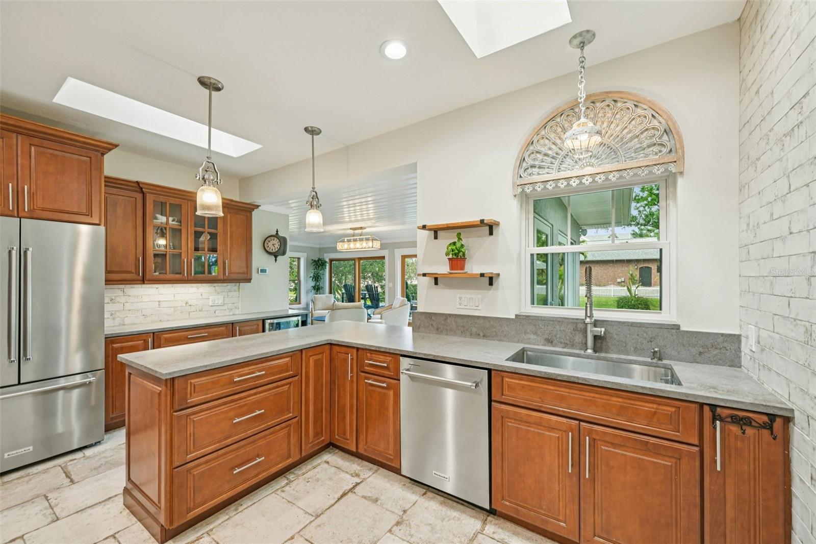 207 23RD ST W, BRADENTON, FL, 34205