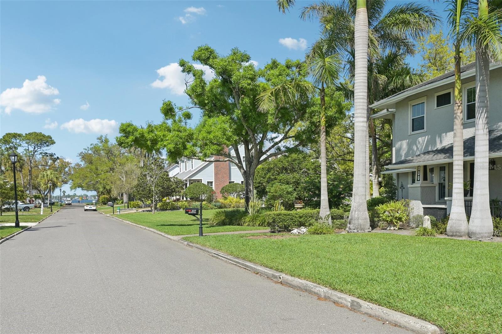 207 23RD ST W, BRADENTON, FL, 34205