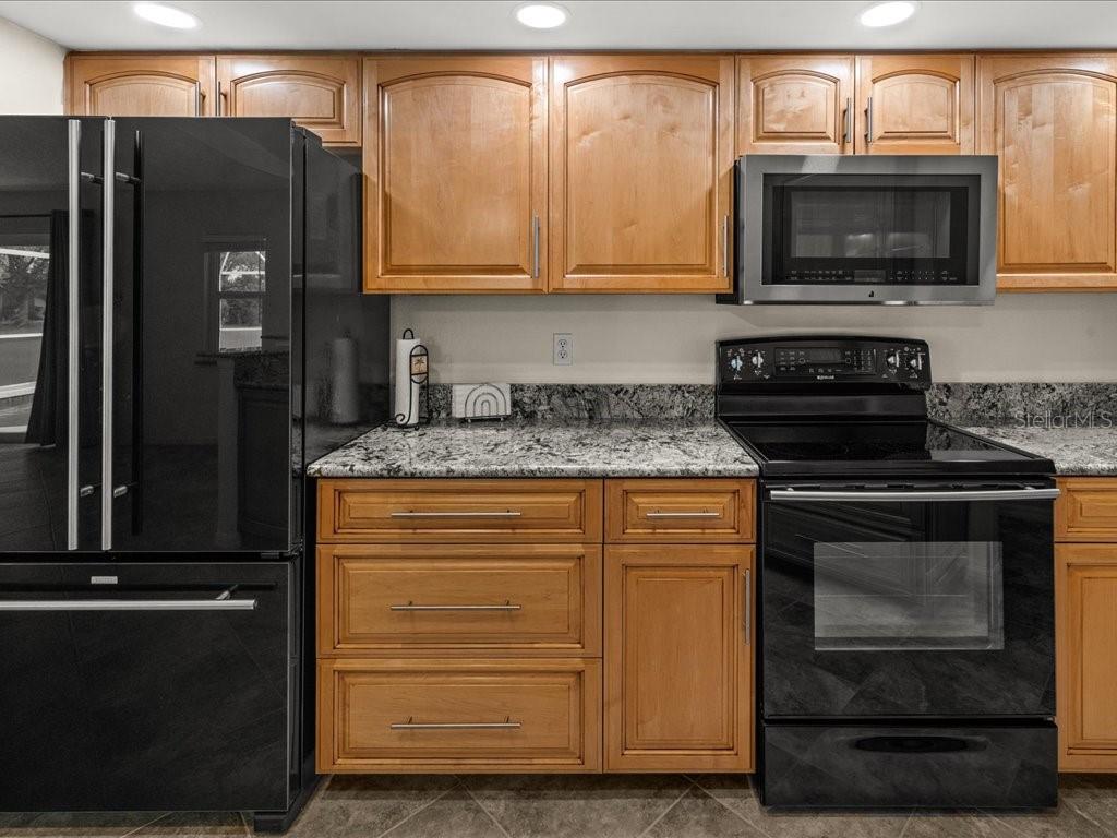 25244 LAHORE LN, PUNTA GORDA, FL, 33983