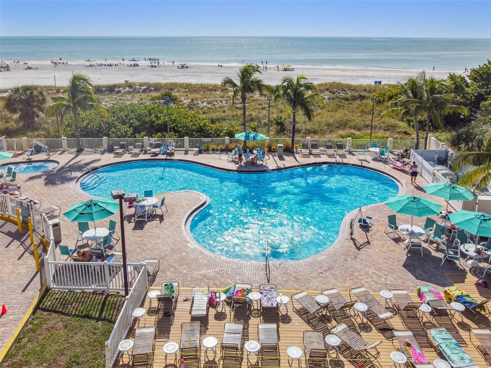 12000 GULF BLVD S #304S, TREASURE ISLAND, FL, 33706