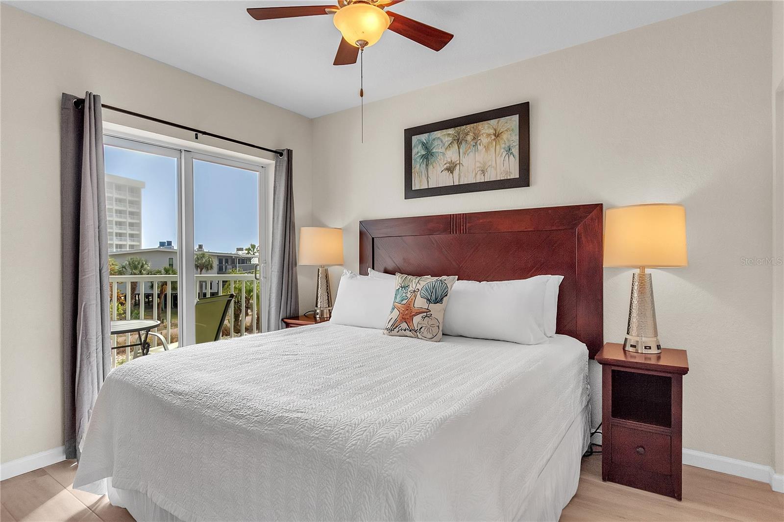 12000 GULF BLVD S #304S, TREASURE ISLAND, FL, 33706