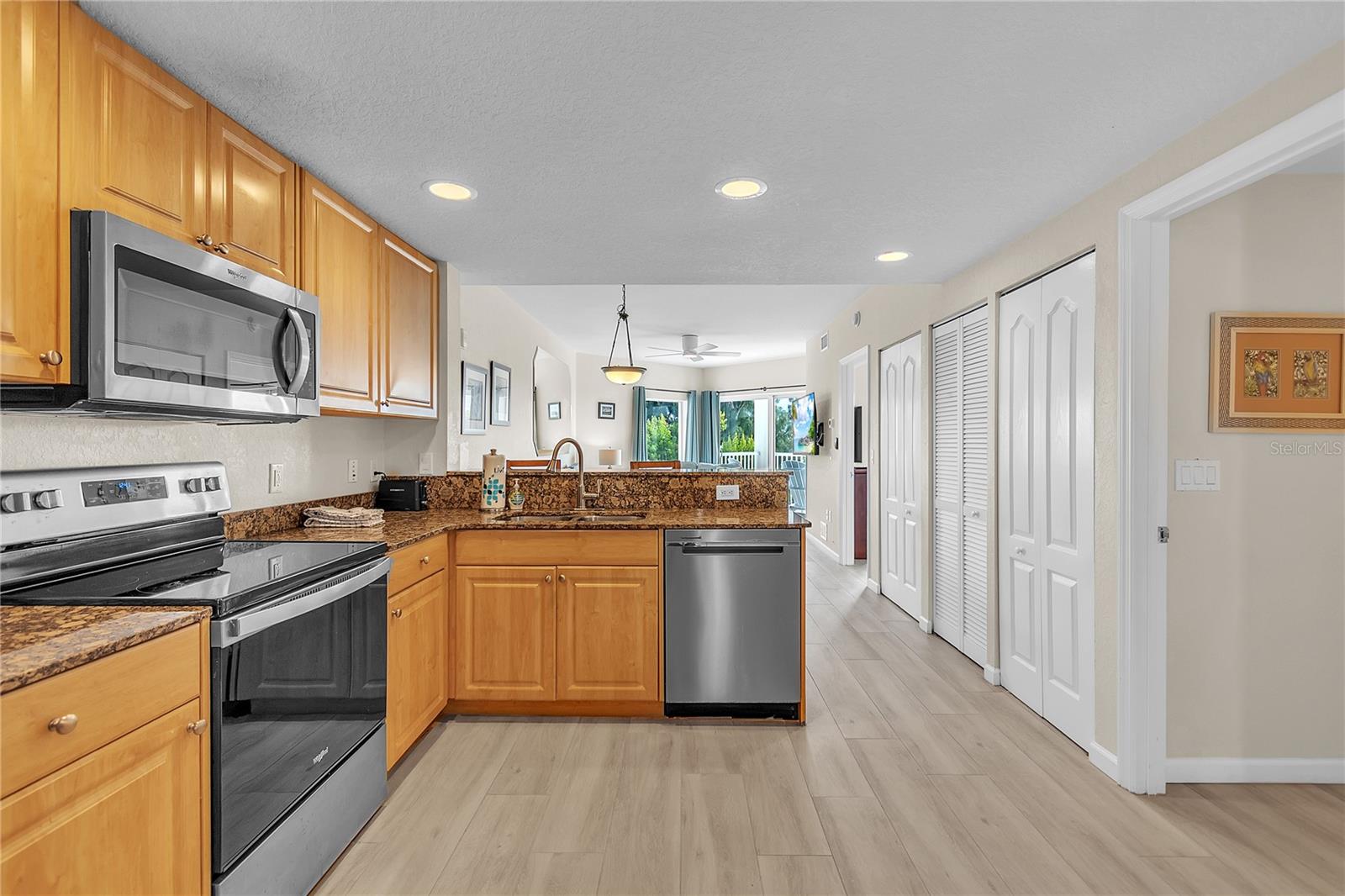 12000 GULF BLVD S #304S, TREASURE ISLAND, FL, 33706