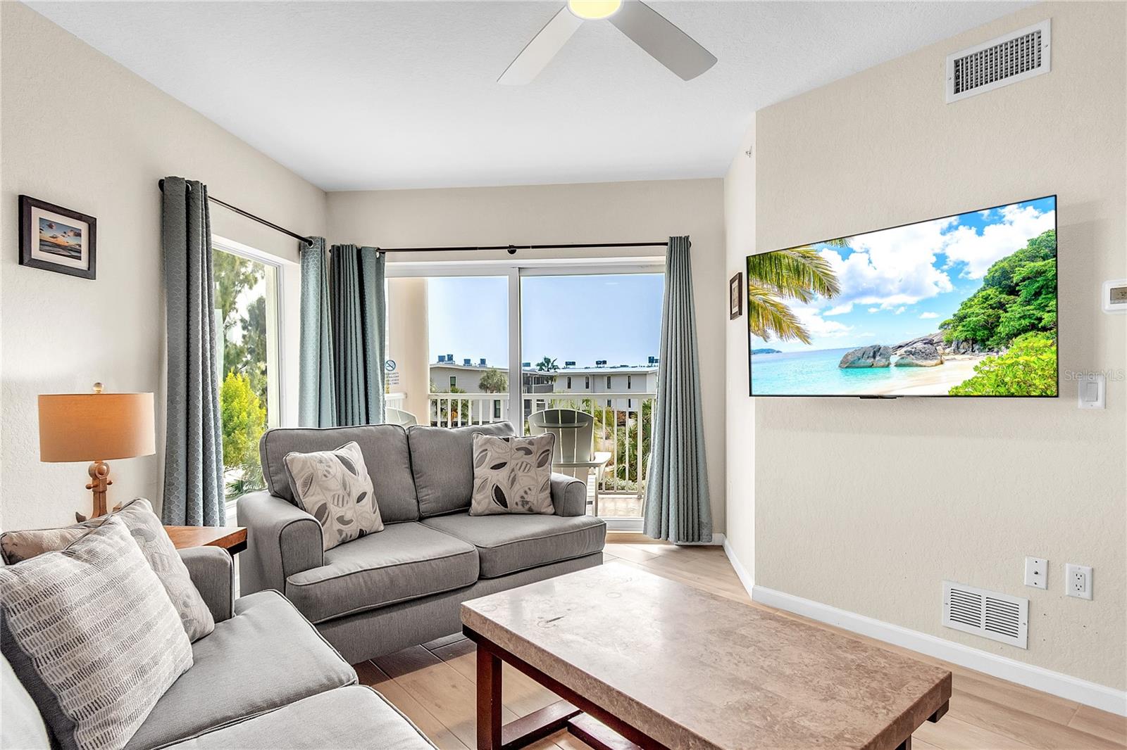 12000 GULF BLVD S #304S, TREASURE ISLAND, FL, 33706