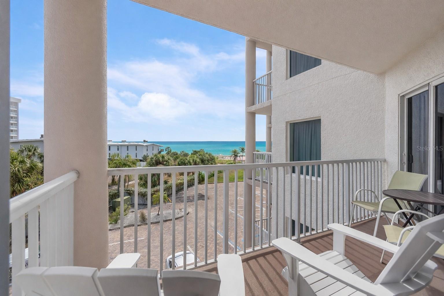12000 GULF BLVD S #304S, TREASURE ISLAND, FL, 33706
