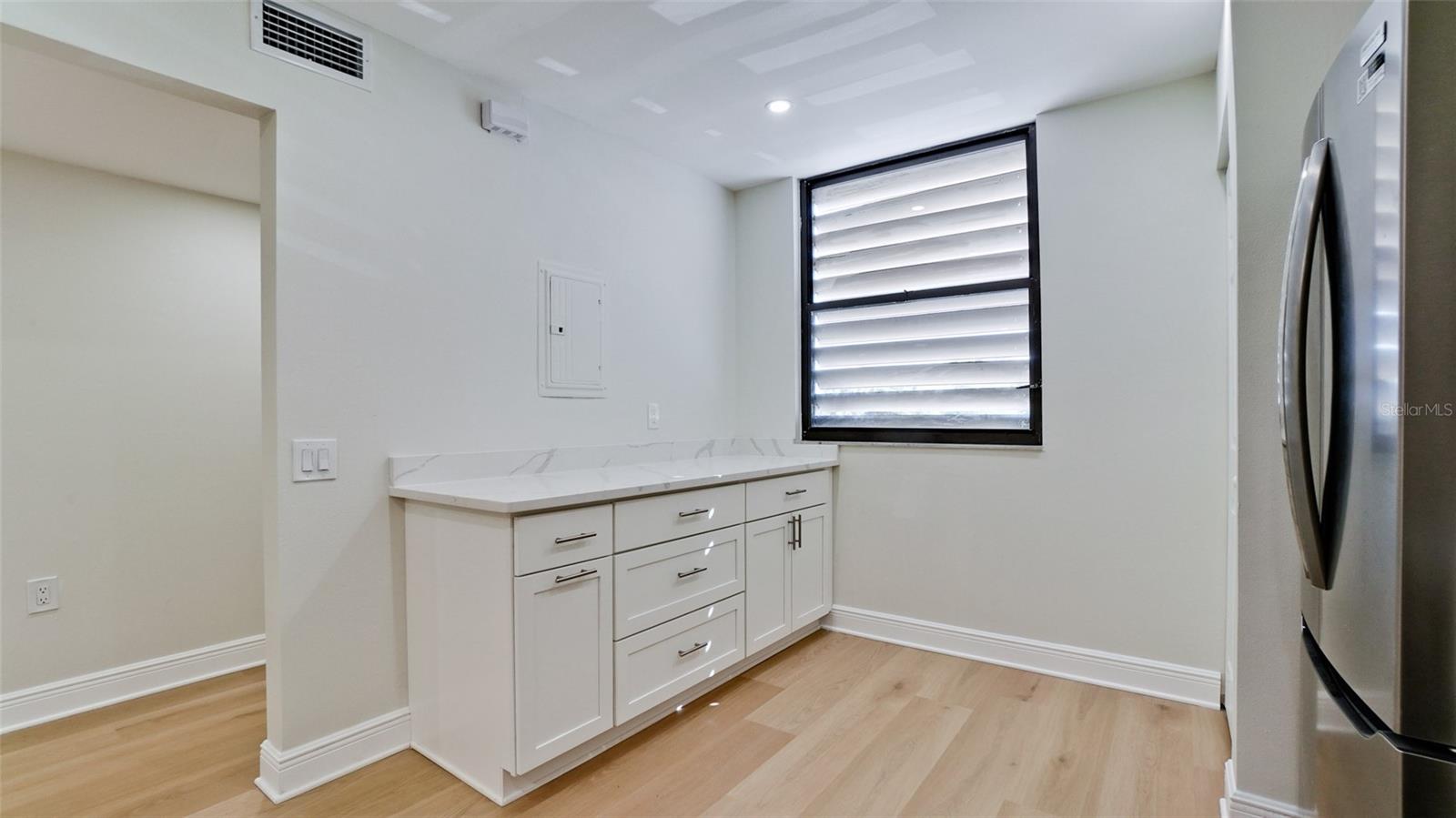 542 542 LAKESIDE DR #542, BRADENTON, FL, 34210