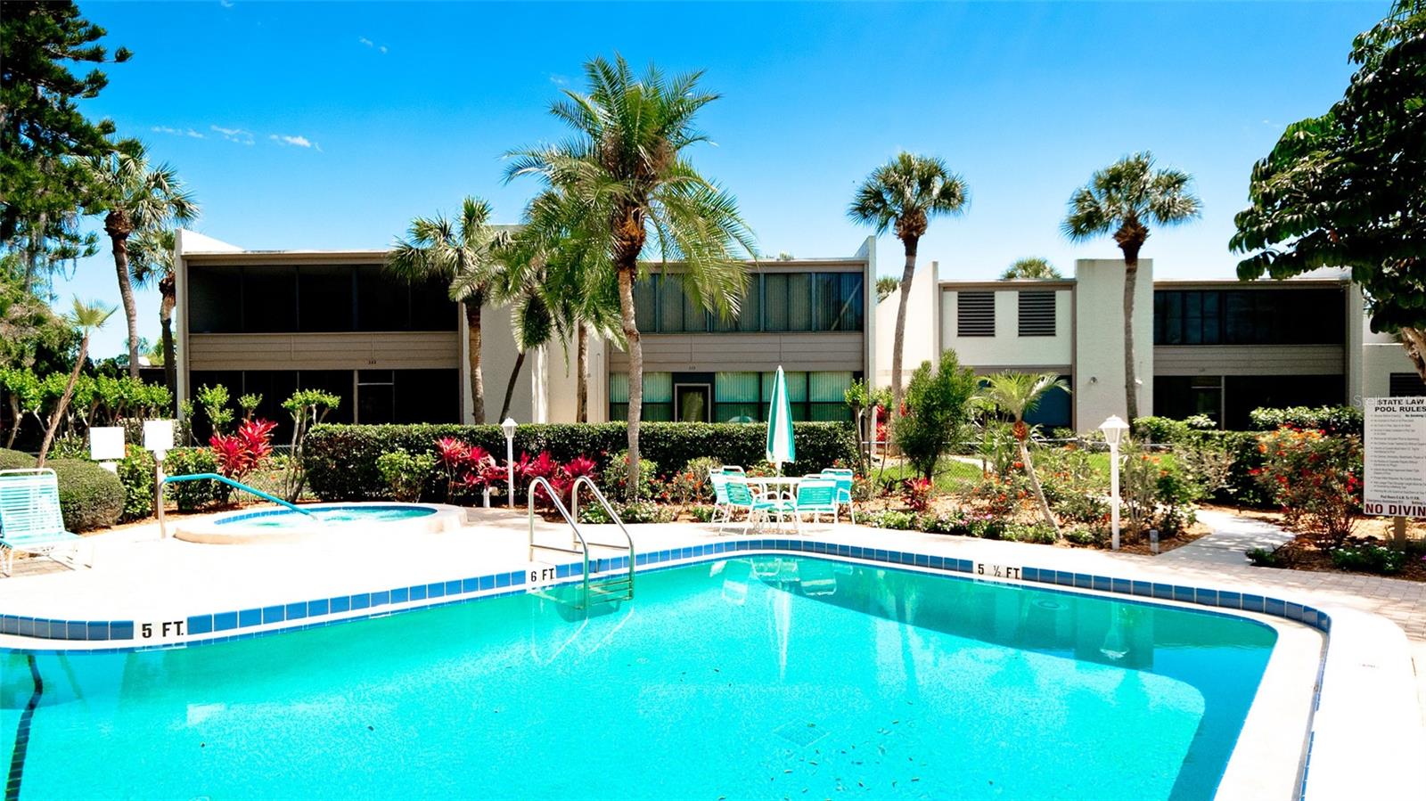 542 542 LAKESIDE DR #542, BRADENTON, FL, 34210