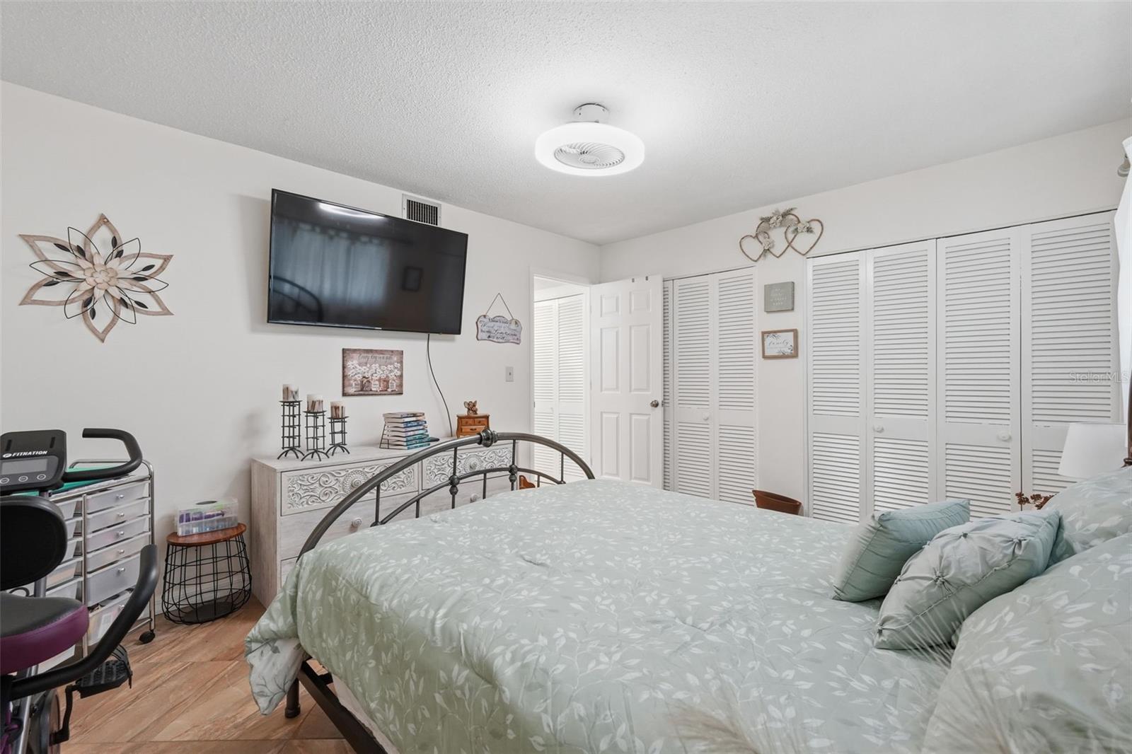 250 ROSERY RD NW #351, LARGO, FL, 33770