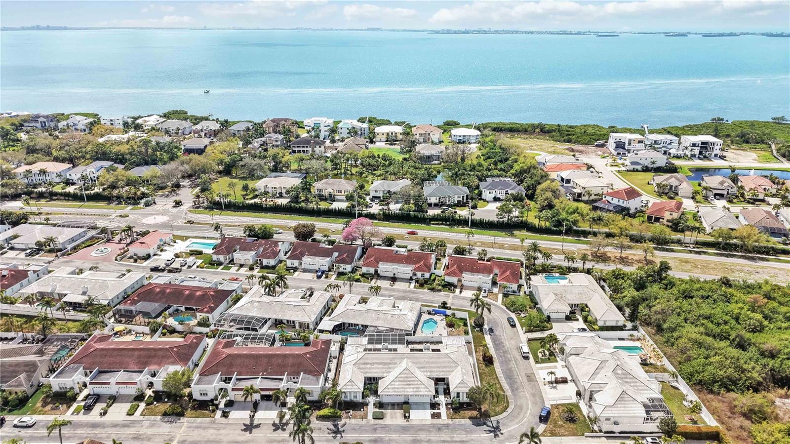 4820 61ST AVENUE DR W, BRADENTON, FL, 34210