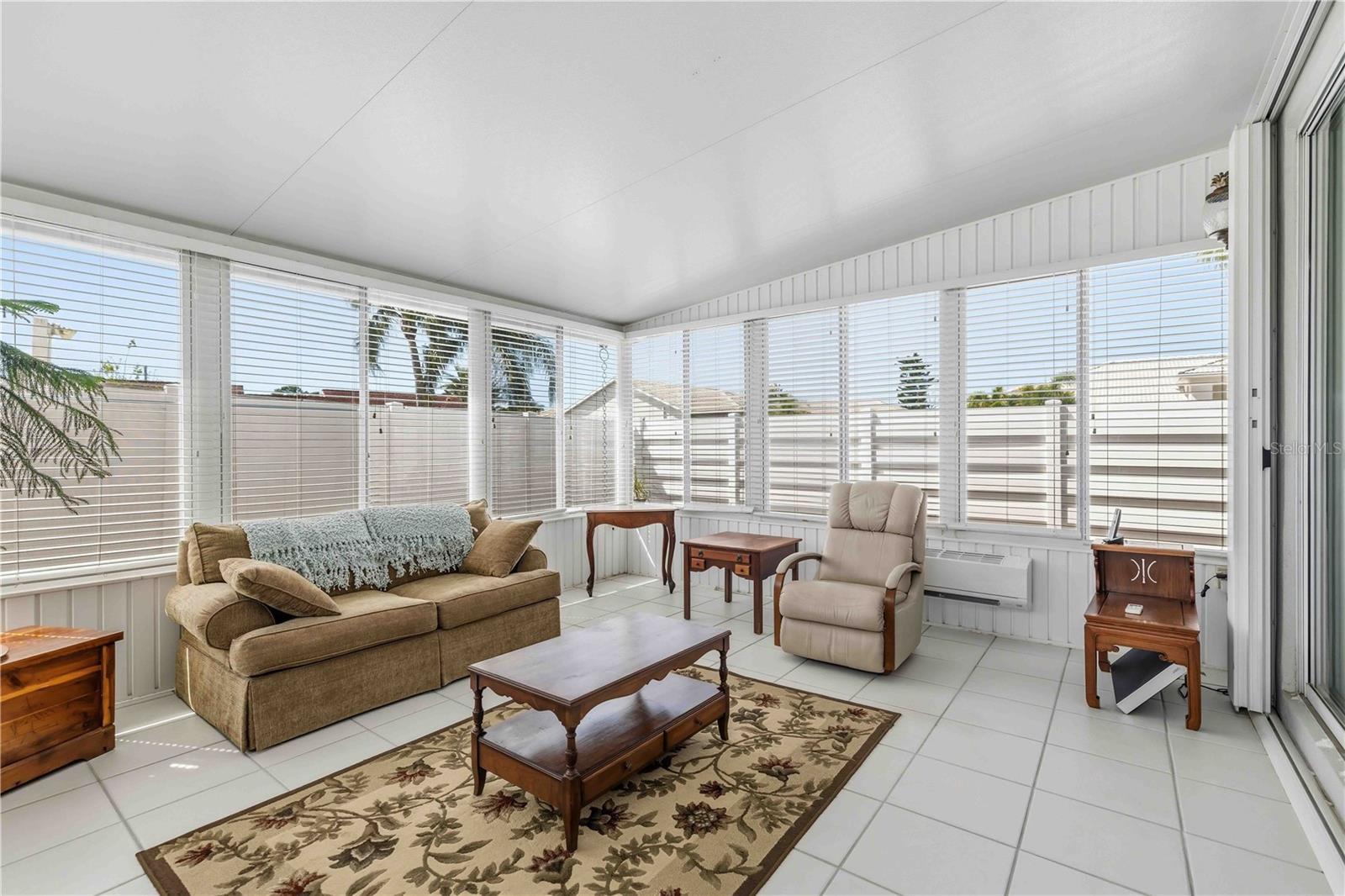 4820 61ST AVENUE DR W, BRADENTON, FL, 34210