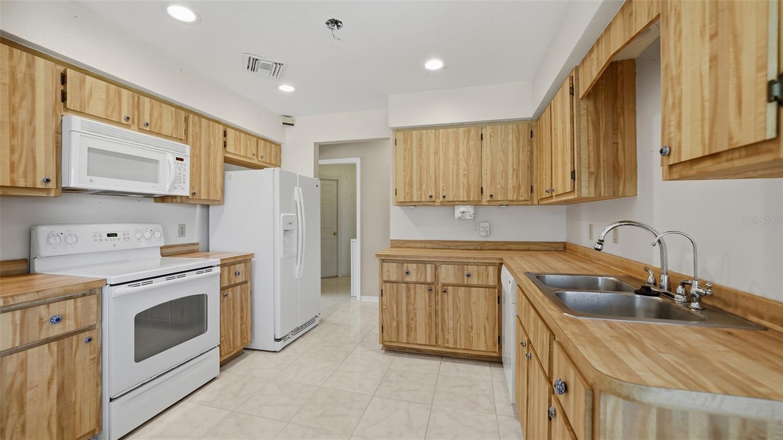 26384 MADAGASCAR RD, PUNTA GORDA, FL, 33983