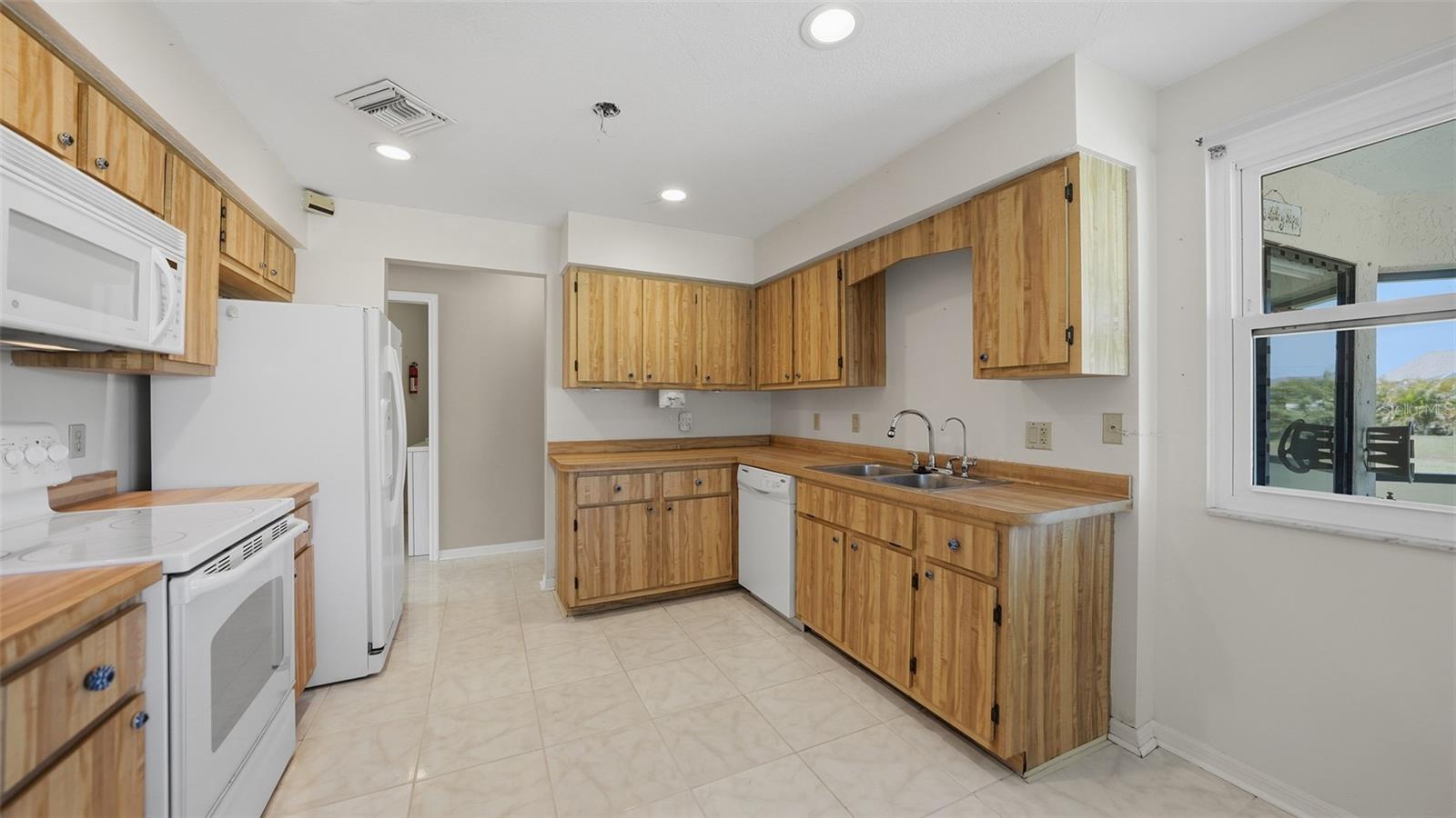 26384 MADAGASCAR RD, PUNTA GORDA, FL, 33983