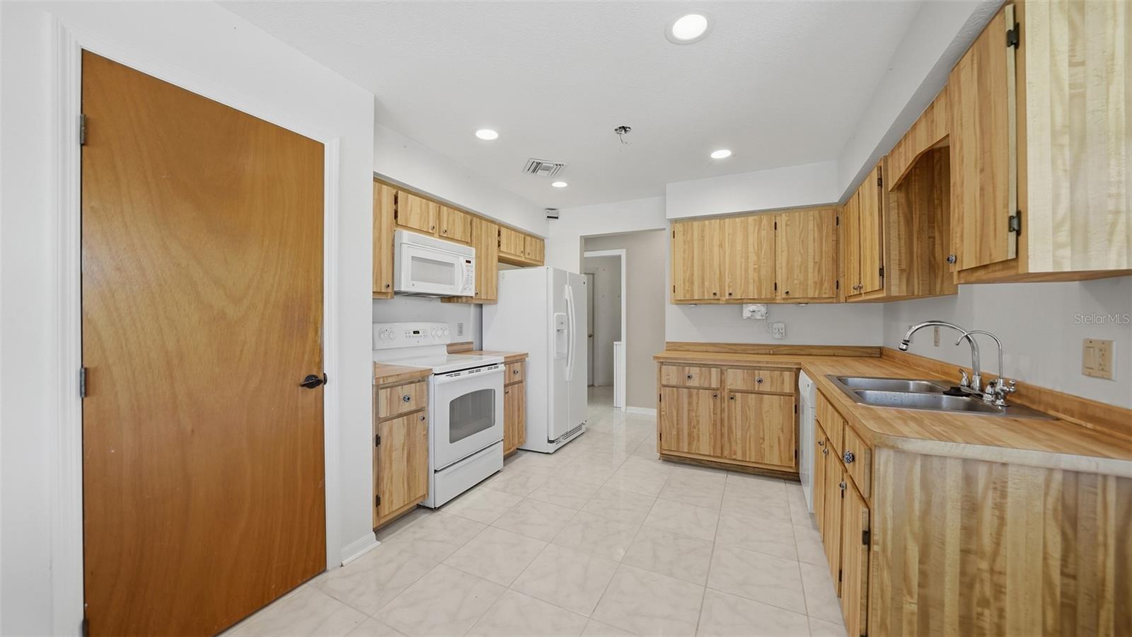 26384 MADAGASCAR RD, PUNTA GORDA, FL, 33983