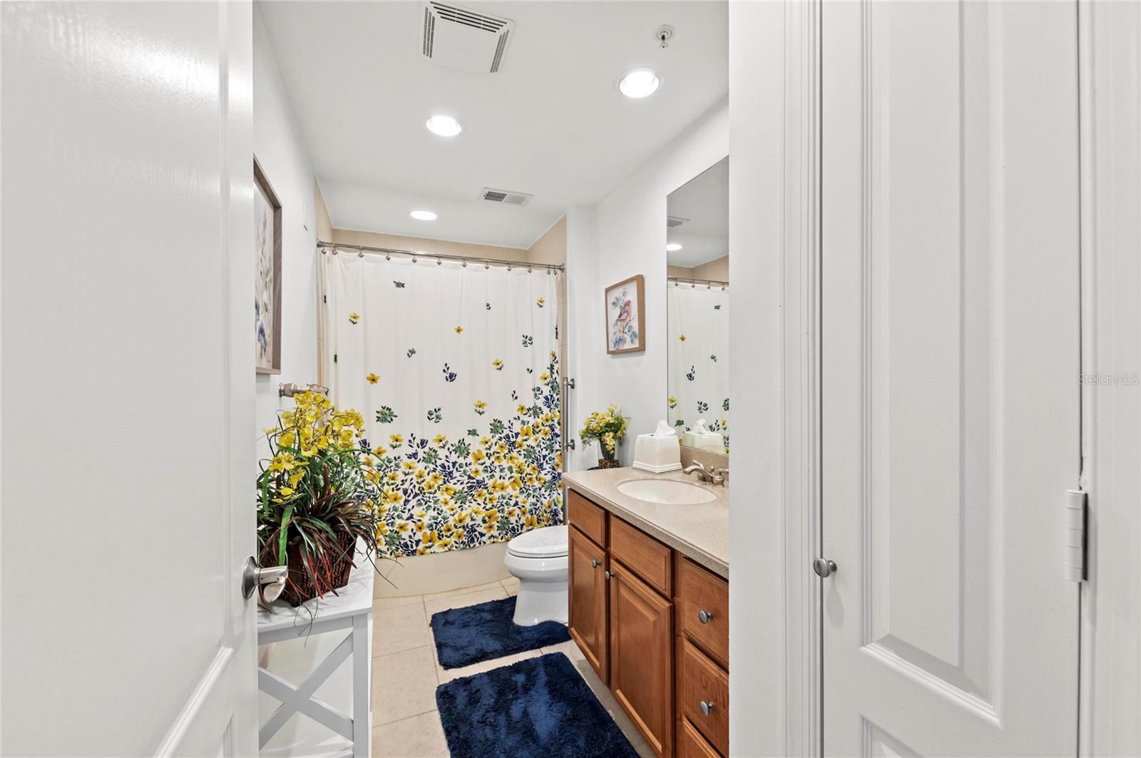 808 3RD AVE W #311, BRADENTON, FL, 34205