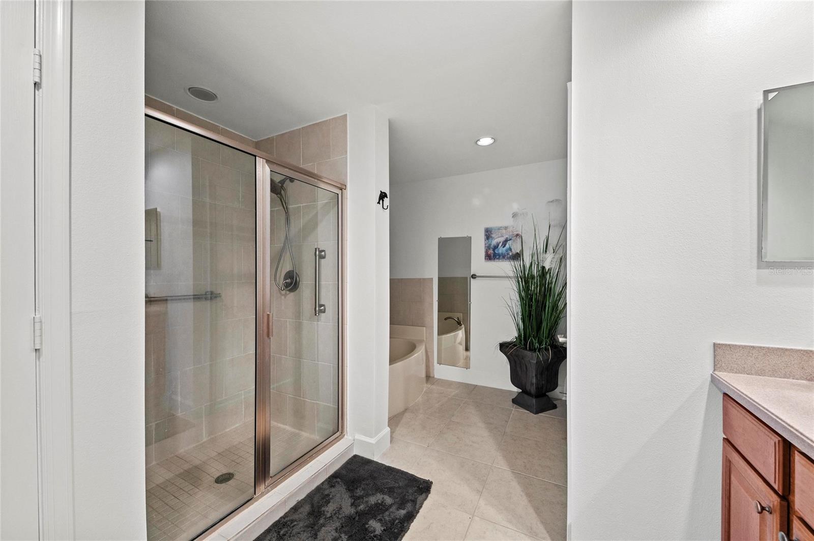 808 3RD AVE W #311, BRADENTON, FL, 34205