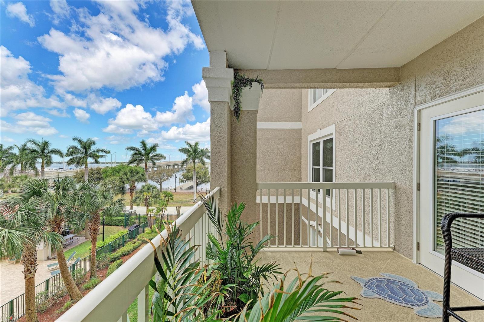 808 3RD AVE W #311, BRADENTON, FL, 34205