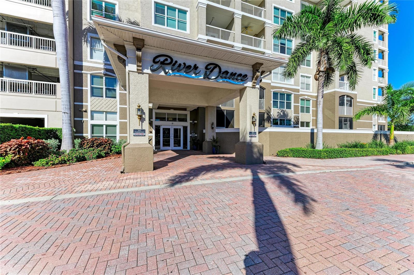 808 3RD AVE W #311, BRADENTON, FL, 34205