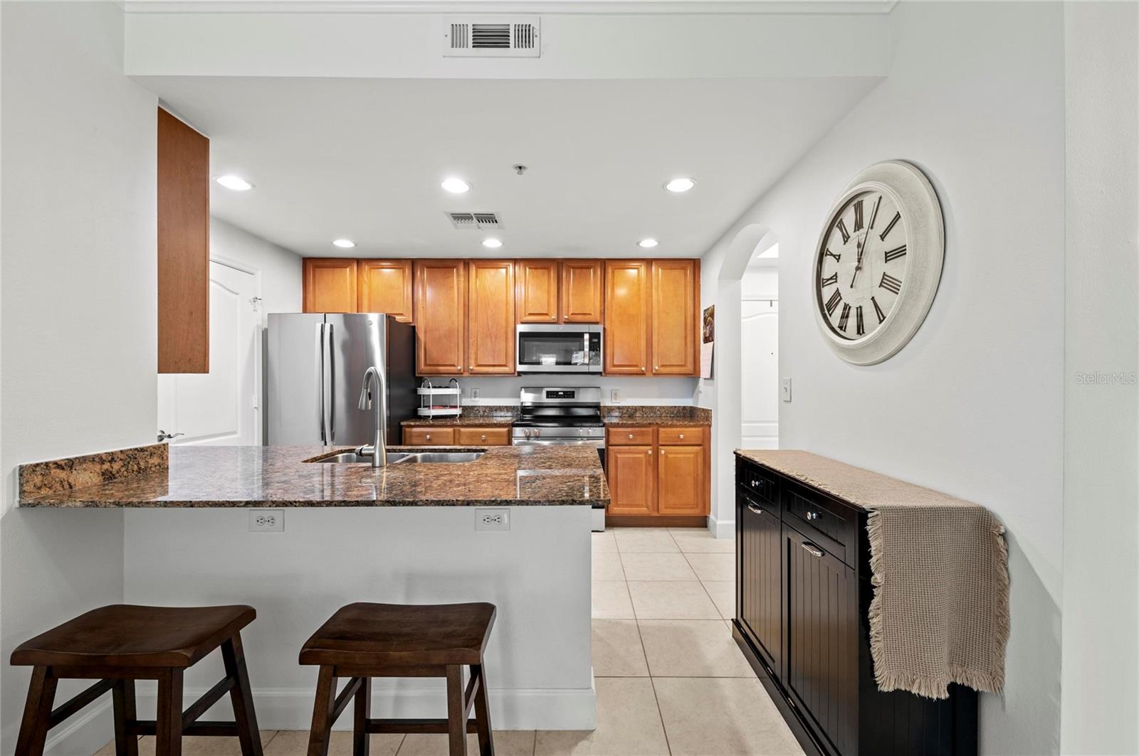 808 3RD AVE W #311, BRADENTON, FL, 34205
