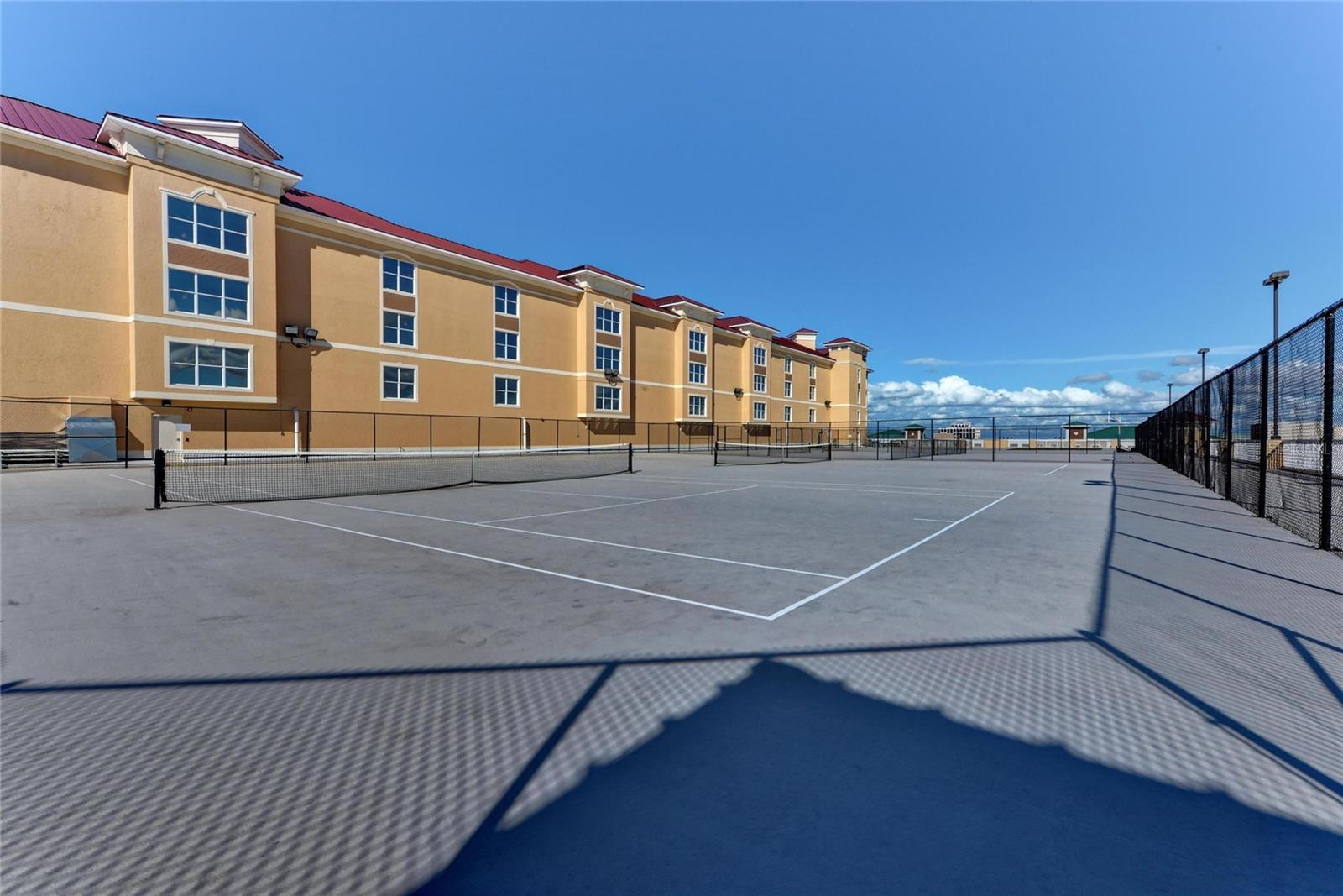808 3RD AVE W #311, BRADENTON, FL, 34205