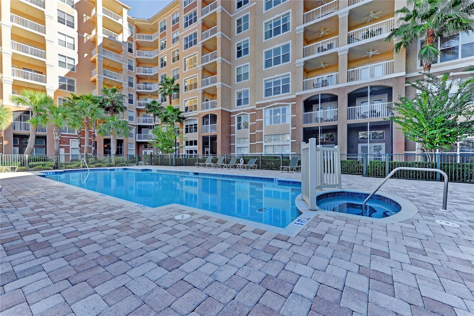 808 3RD AVE W #311, BRADENTON, FL, 34205