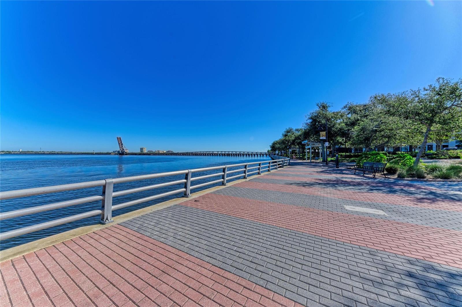 808 3RD AVE W #311, BRADENTON, FL, 34205
