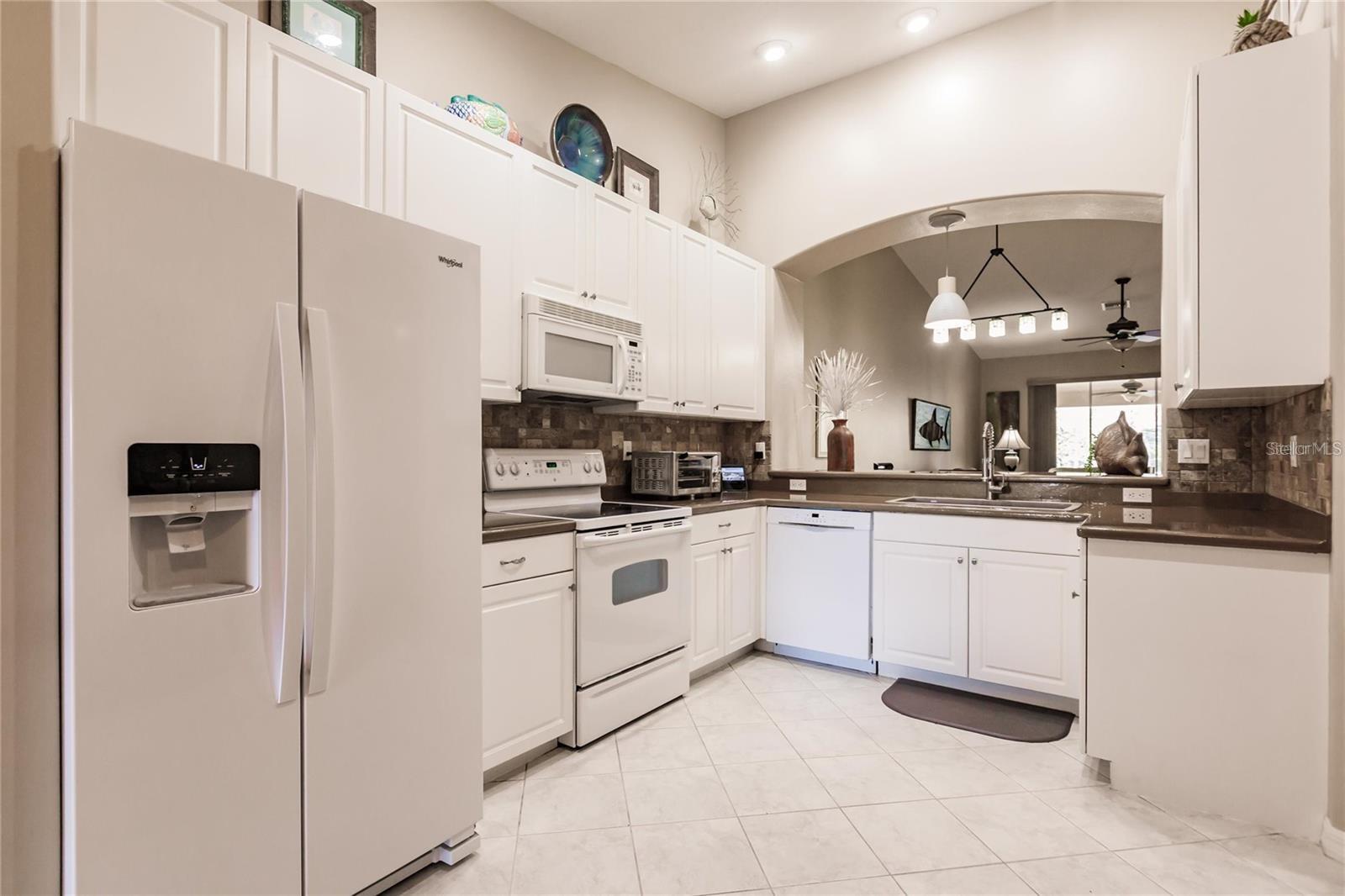 323 MONACO DR #10, PUNTA GORDA, FL, 33950