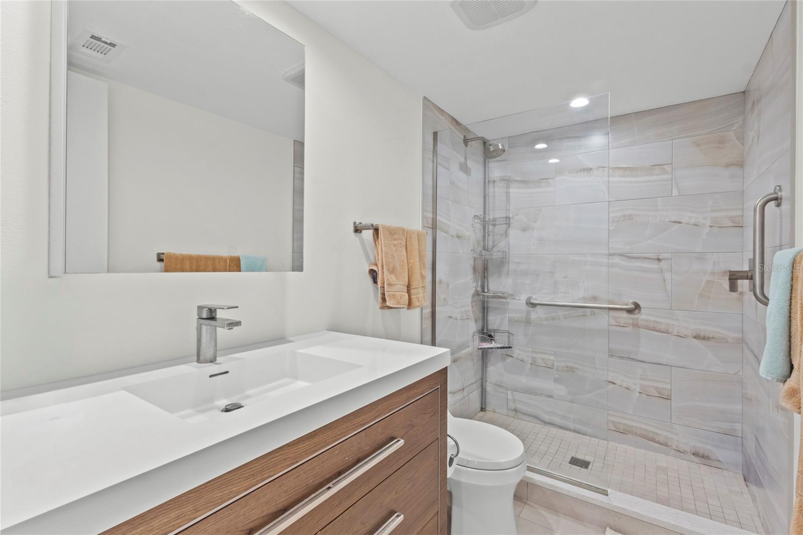 1633 BOATHOUSE CIR #232, SARASOTA, FL, 34231