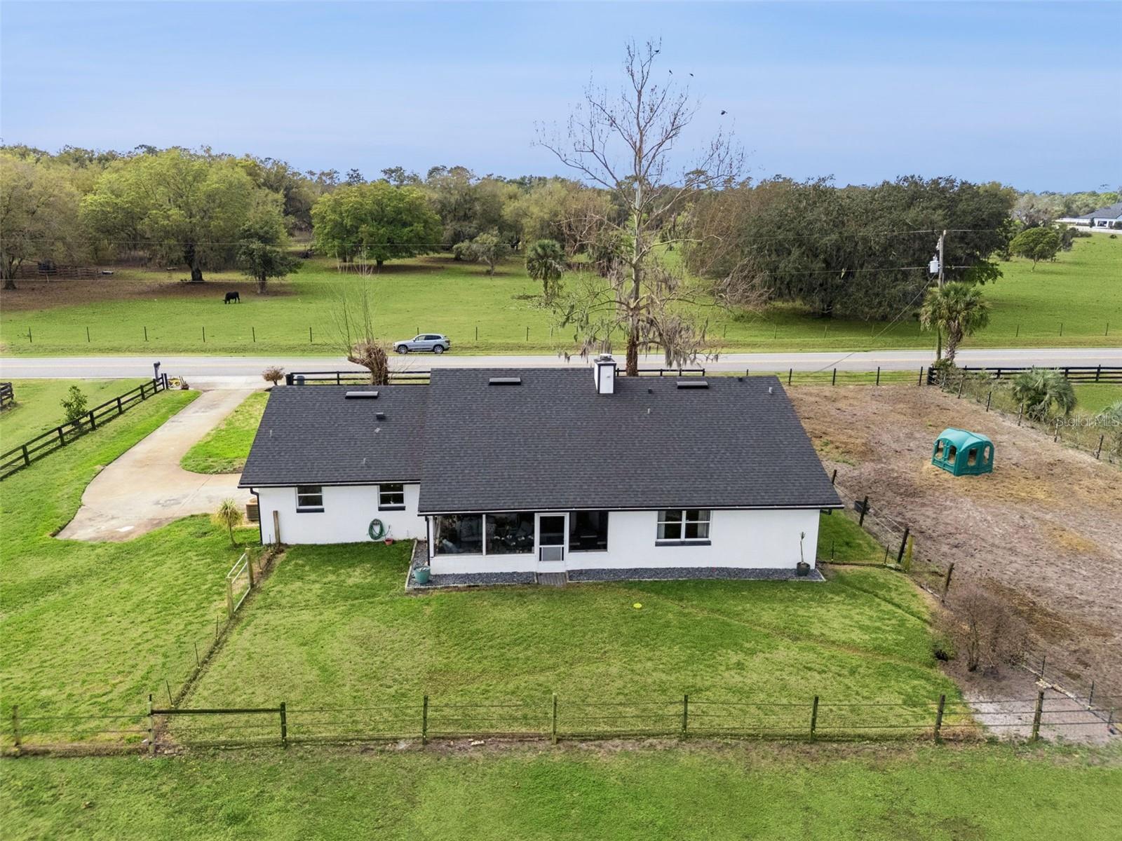 1330 LAKE MILLS RD, CHULUOTA, FL, 32766