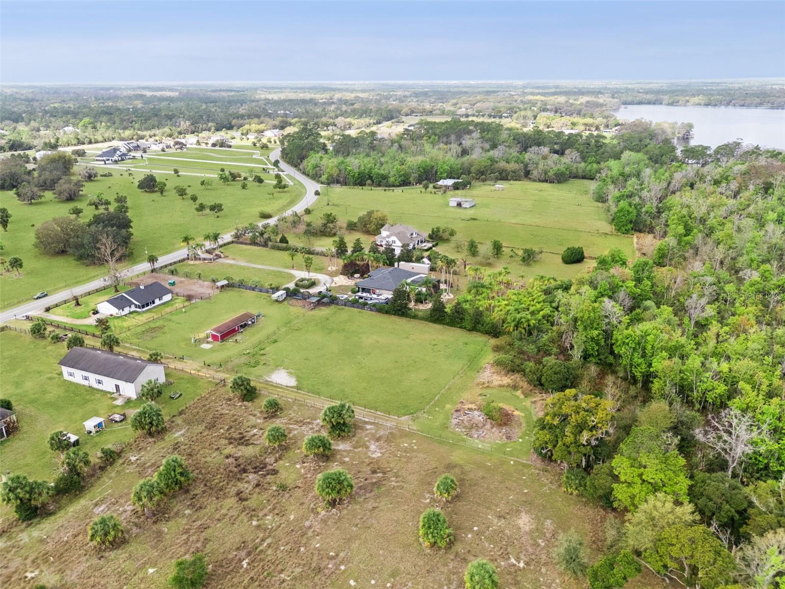 1330 LAKE MILLS RD, CHULUOTA, FL, 32766