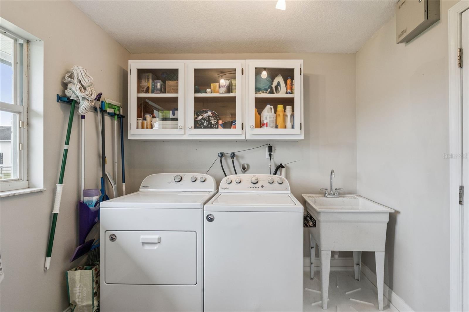 1330 LAKE MILLS RD, CHULUOTA, FL, 32766