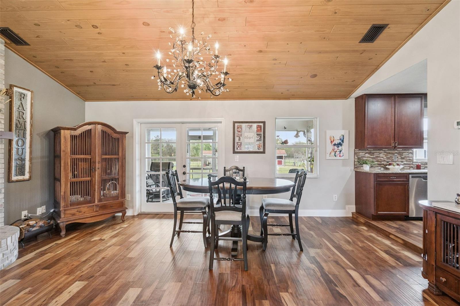 1330 LAKE MILLS RD, CHULUOTA, FL, 32766