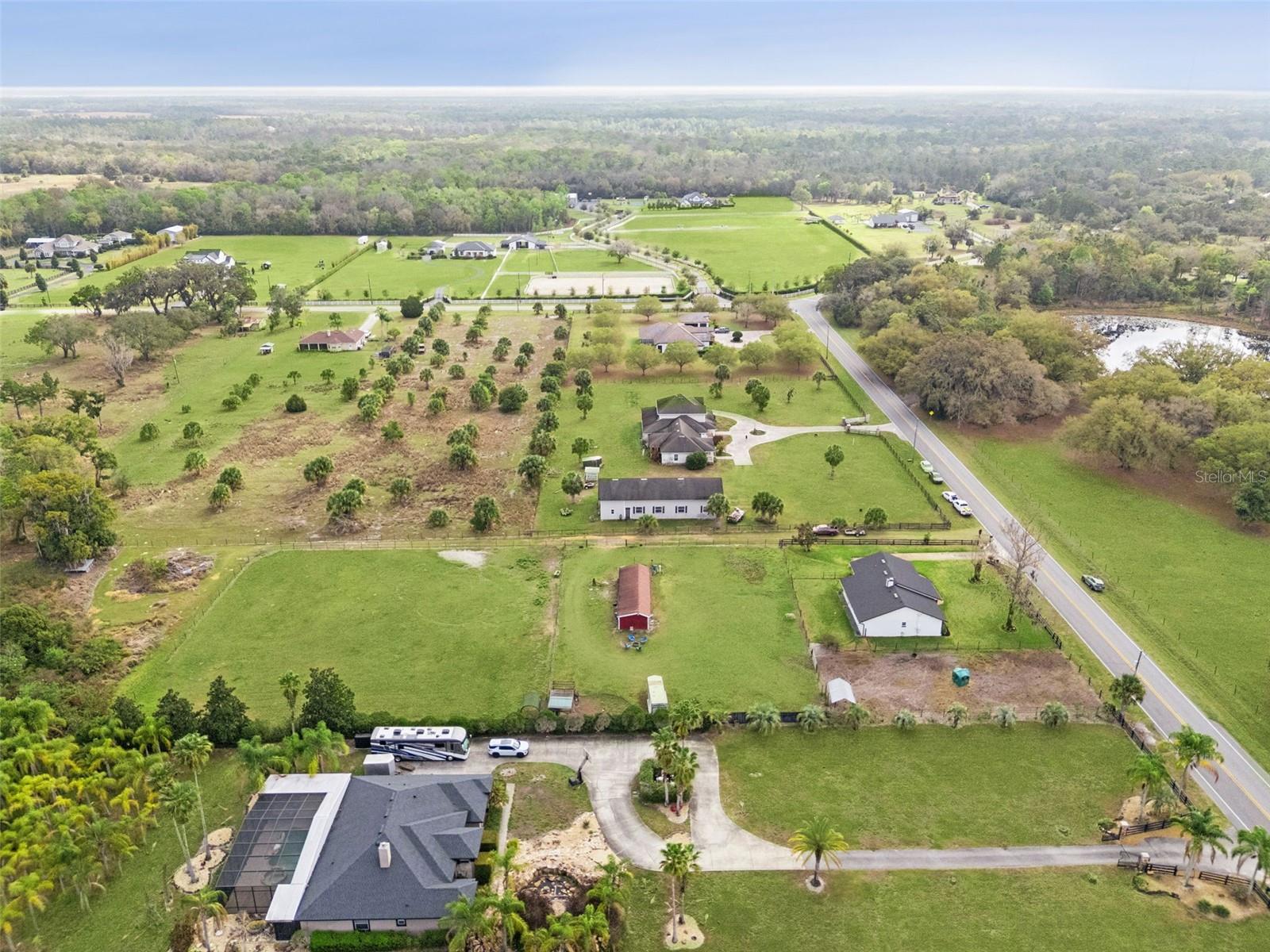 1330 LAKE MILLS RD, CHULUOTA, FL, 32766