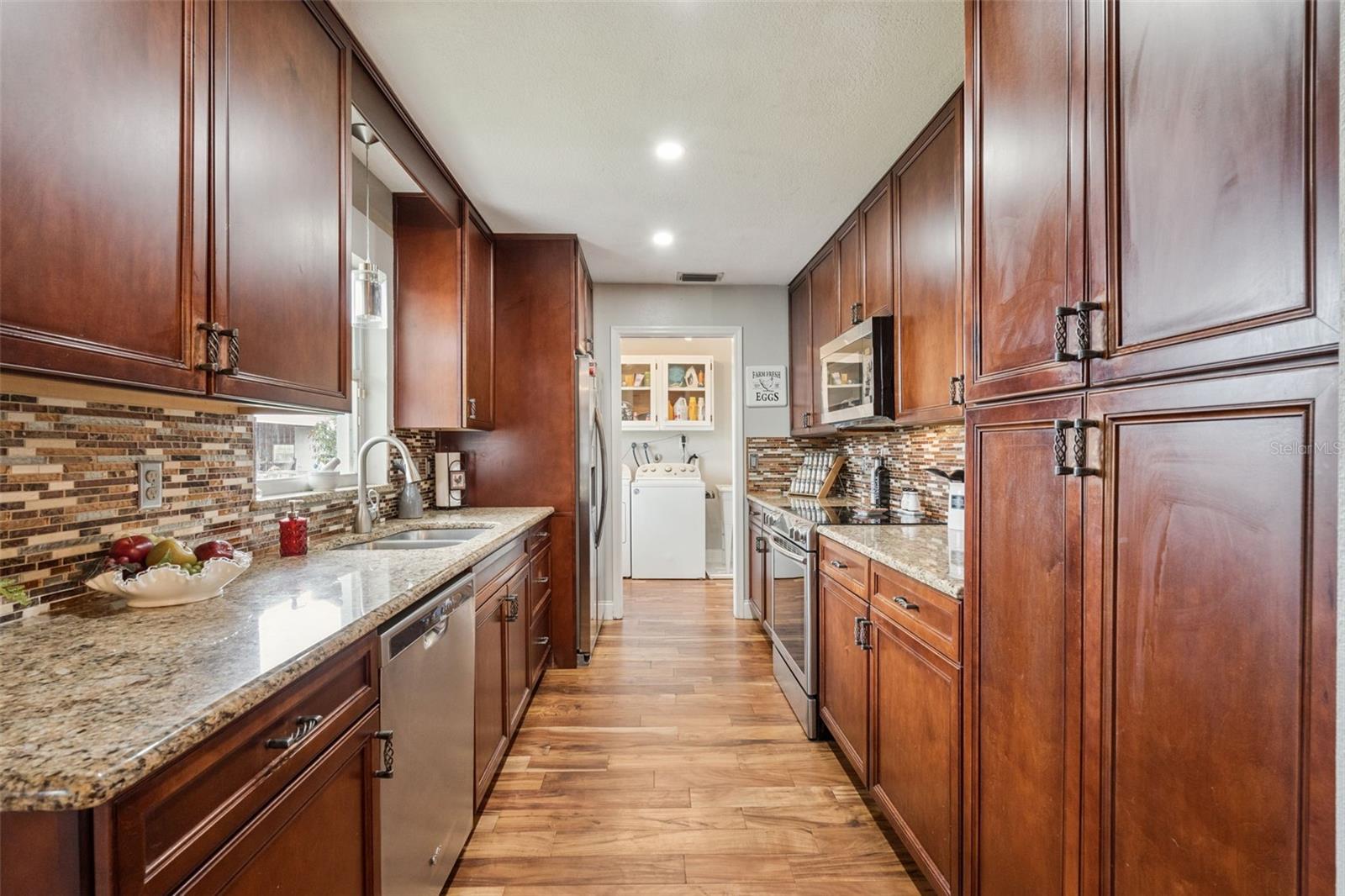 1330 LAKE MILLS RD, CHULUOTA, FL, 32766