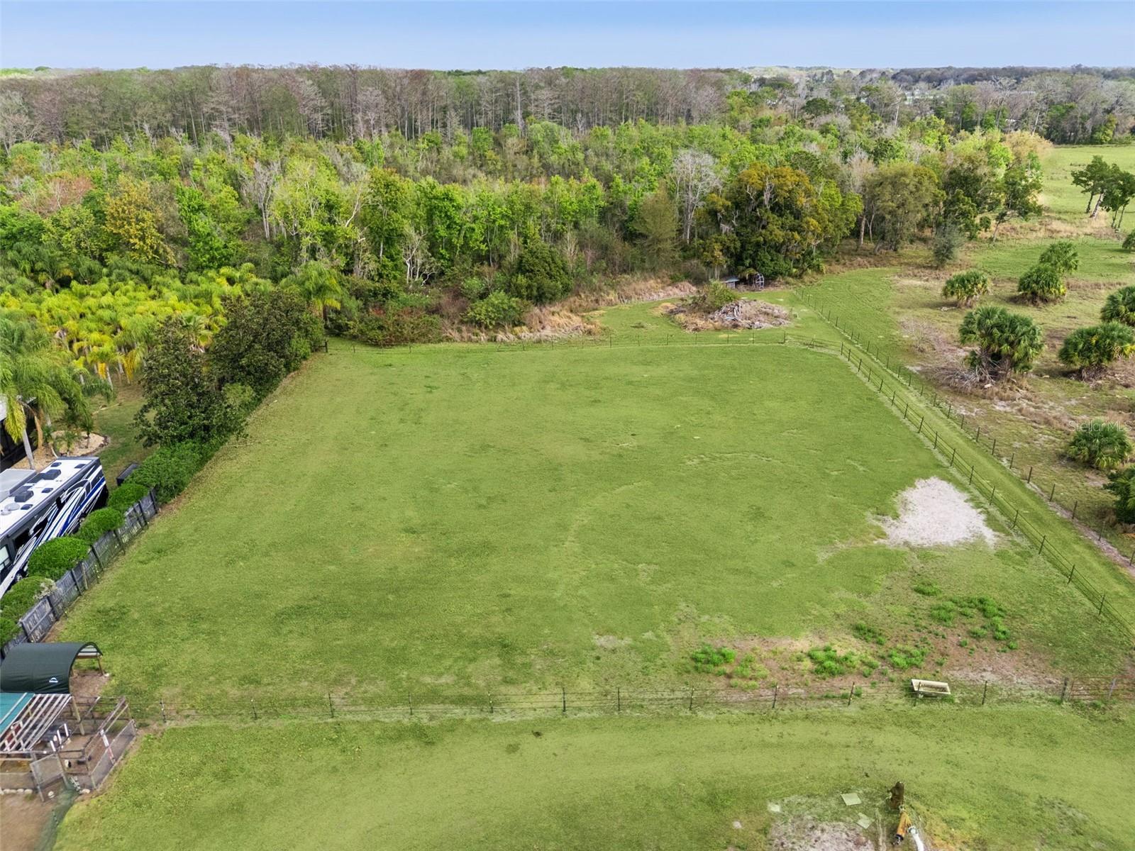 1330 LAKE MILLS RD, CHULUOTA, FL, 32766