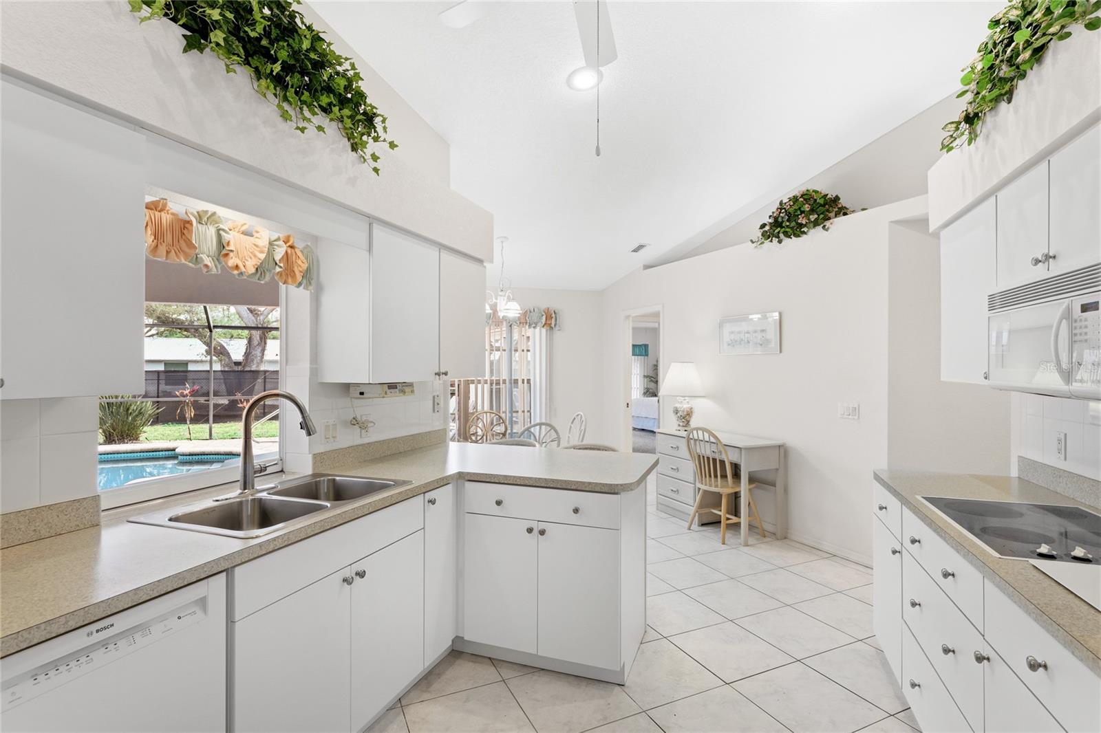 2134 TINKER ST, PORT CHARLOTTE, FL, 33948
