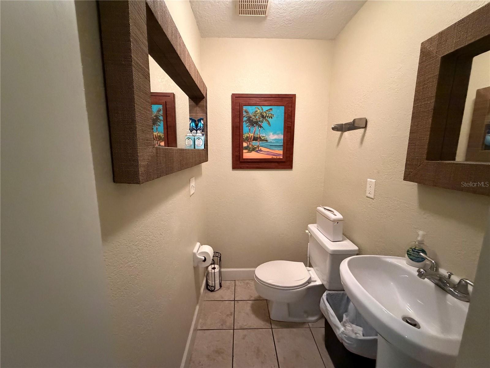 1302 W BUSCH BLVD, TAMPA, FL, 33612