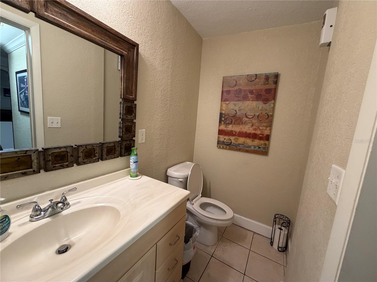 1302 W BUSCH BLVD, TAMPA, FL, 33612