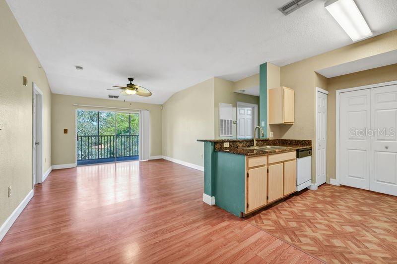 5471 VINELAND RD #7301, ORLANDO, FL, 32811