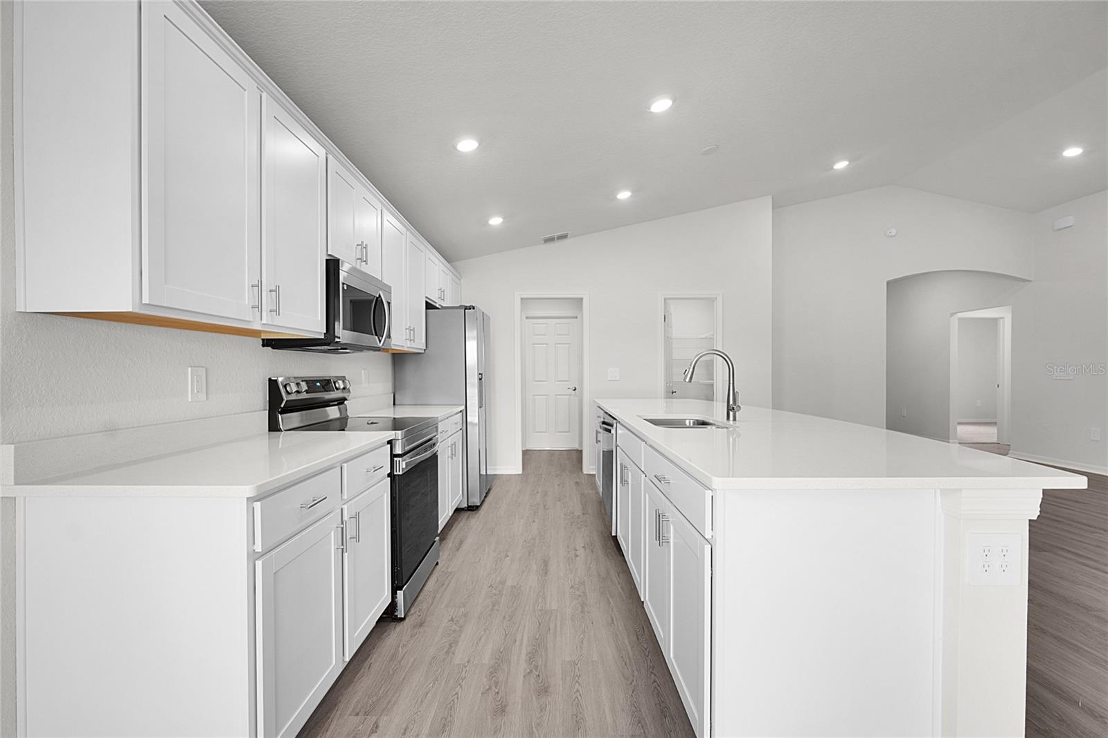 1620 ASTRID RD, DAVENPORT, FL, 33837