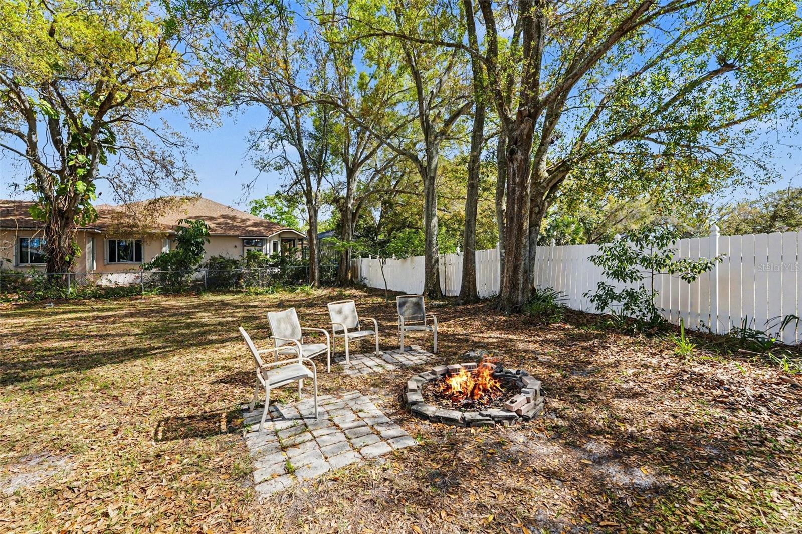 202 ARLINGTON AVE E, OLDSMAR, FL, 34677