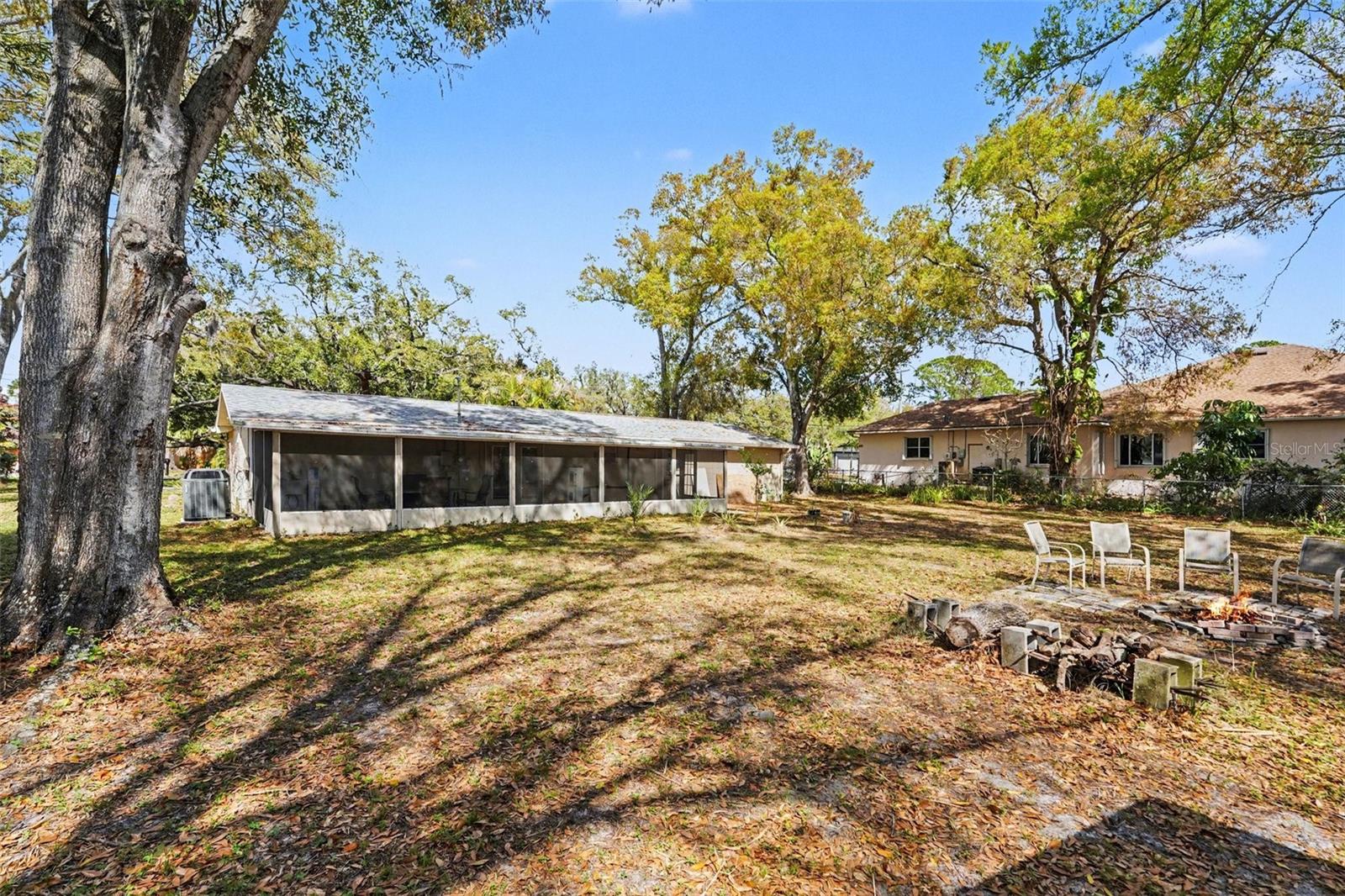 202 ARLINGTON AVE E, OLDSMAR, FL, 34677