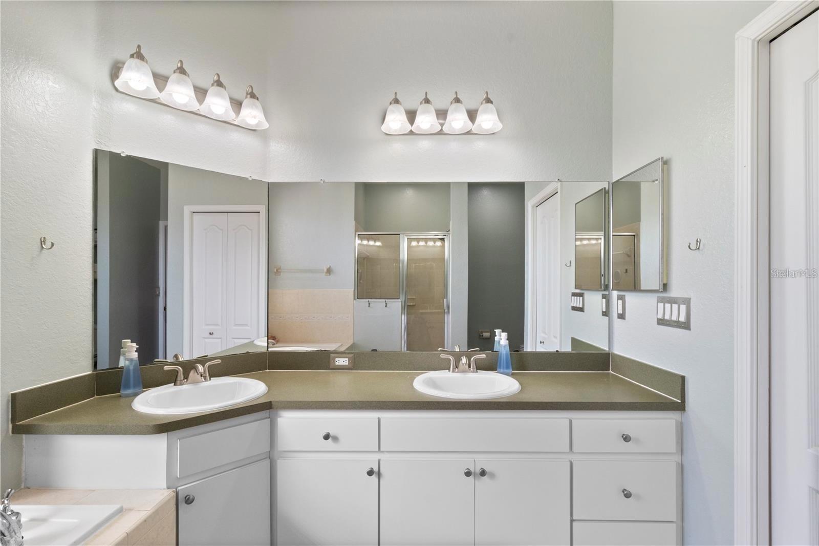 6003 LIVE OAK DR, WINTER HAVEN, FL, 33880