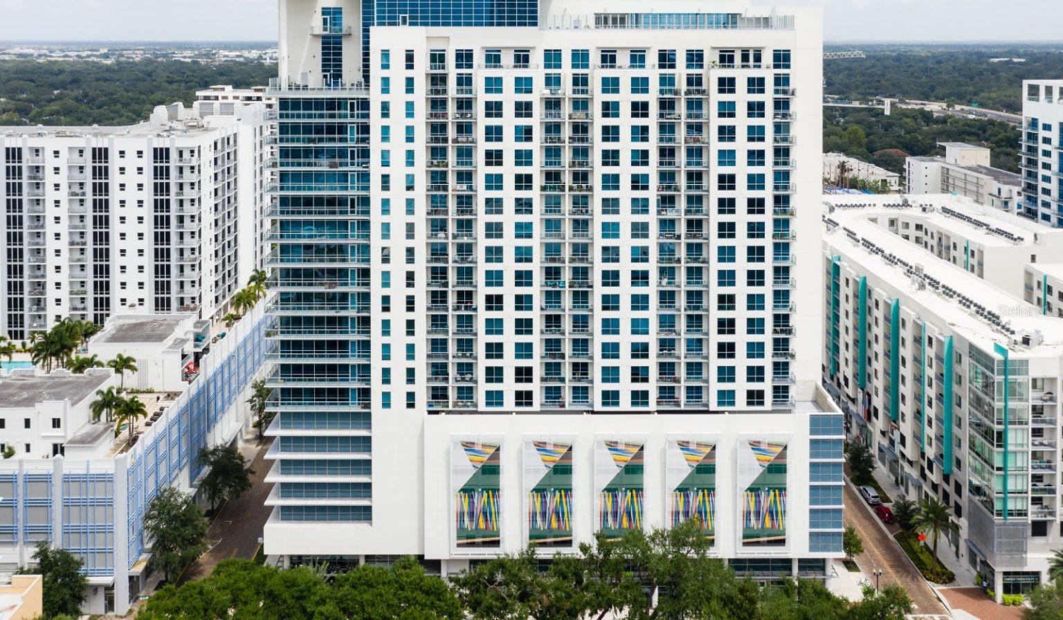 100-2 LAKE AVE, ORLANDO, FL, 32801