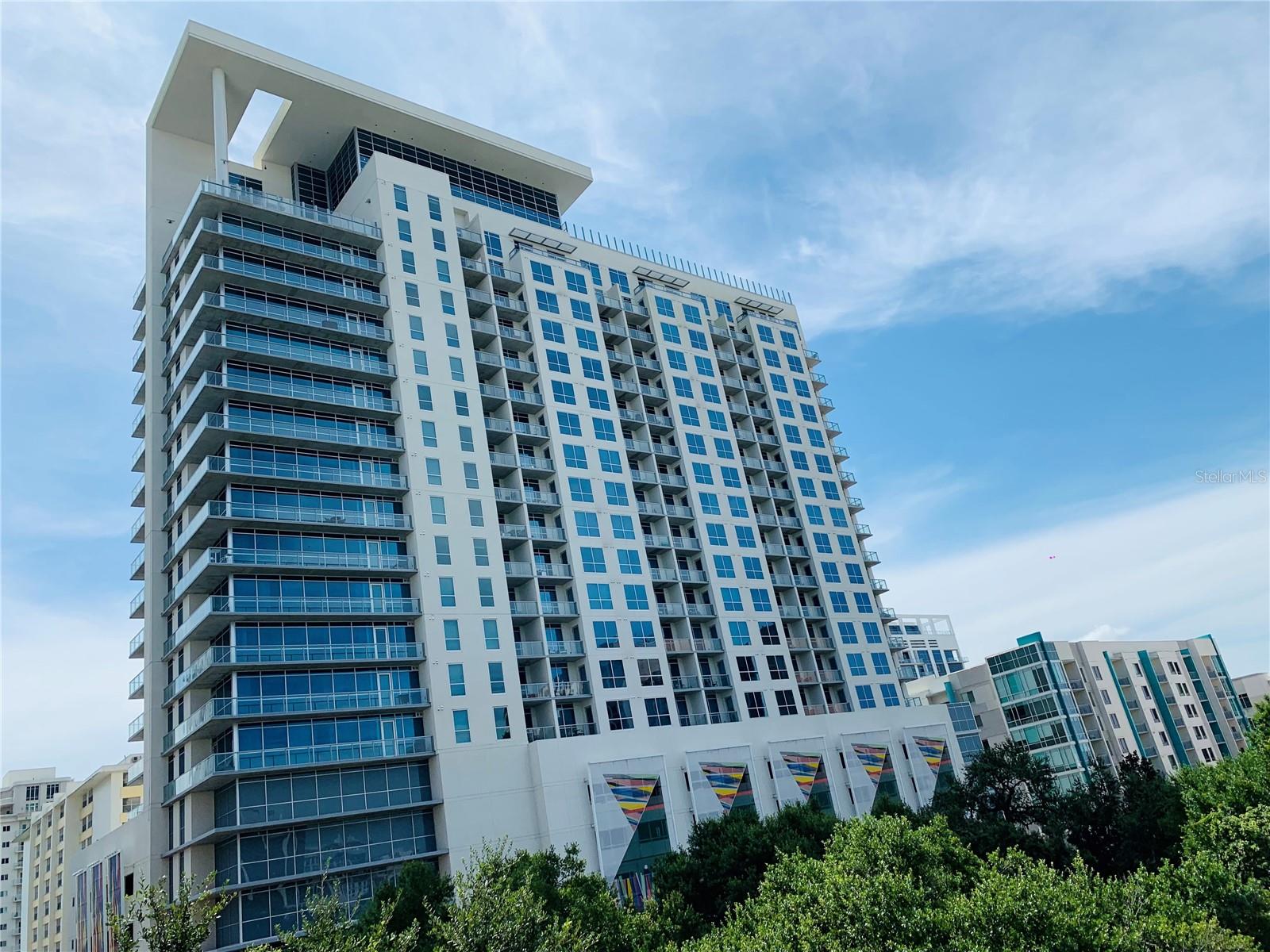 100-2 LAKE AVE, ORLANDO, FL, 32801